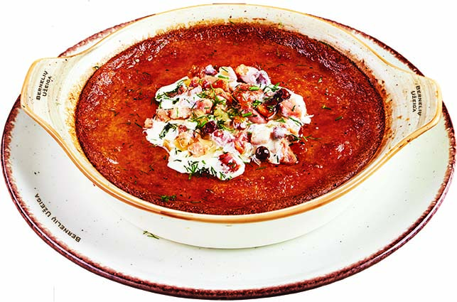 Bulvių plokštainis su rūkyta karka